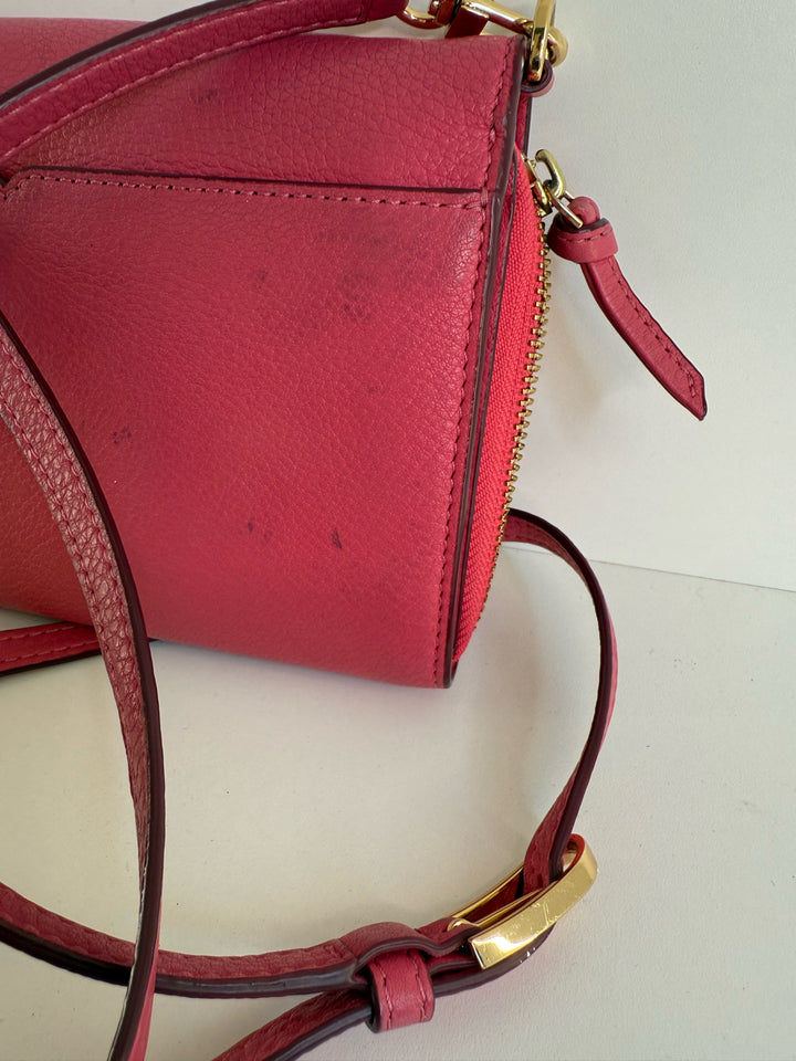 Tory Burch Cross Logo Front Body