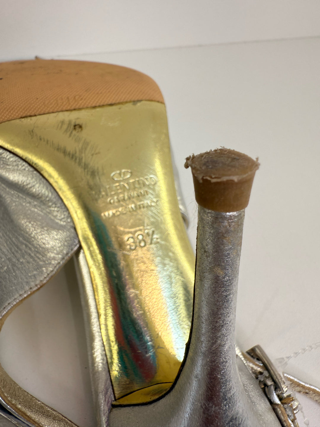 Valentino Garavani Peep Toe Slingbacks Sz 38.5