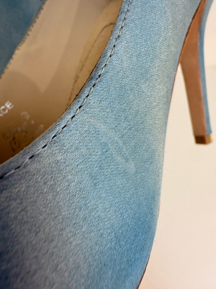 Lilly Wang Pumps SZ  9