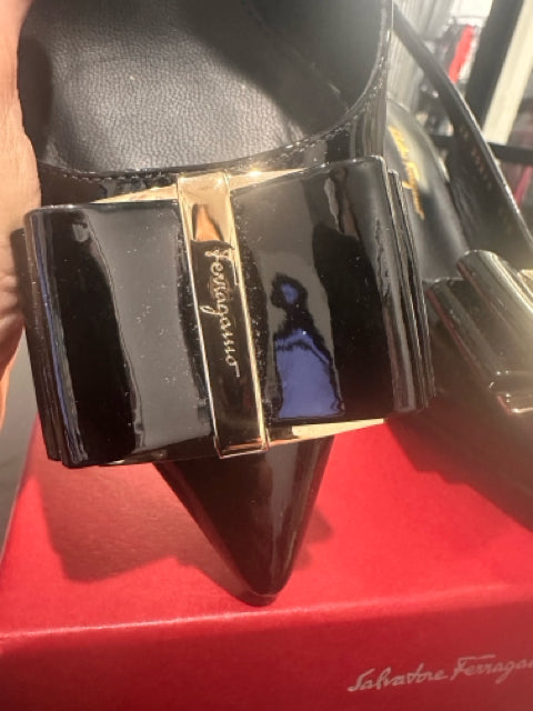 Salvatore Ferragamo Sz 6.5 Black Slingbacks Shoes