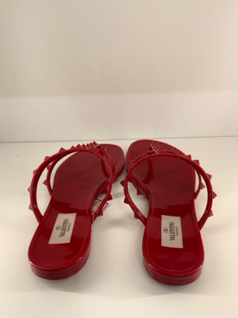 Pre Owned Valentino Garavani Size 38 Red Sandals featuring the iconic Rockstud design in a stylish jelly material.