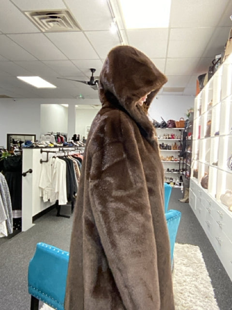 NWT Reversible Faux & Leather With Hood Coat Jacket. Sz L