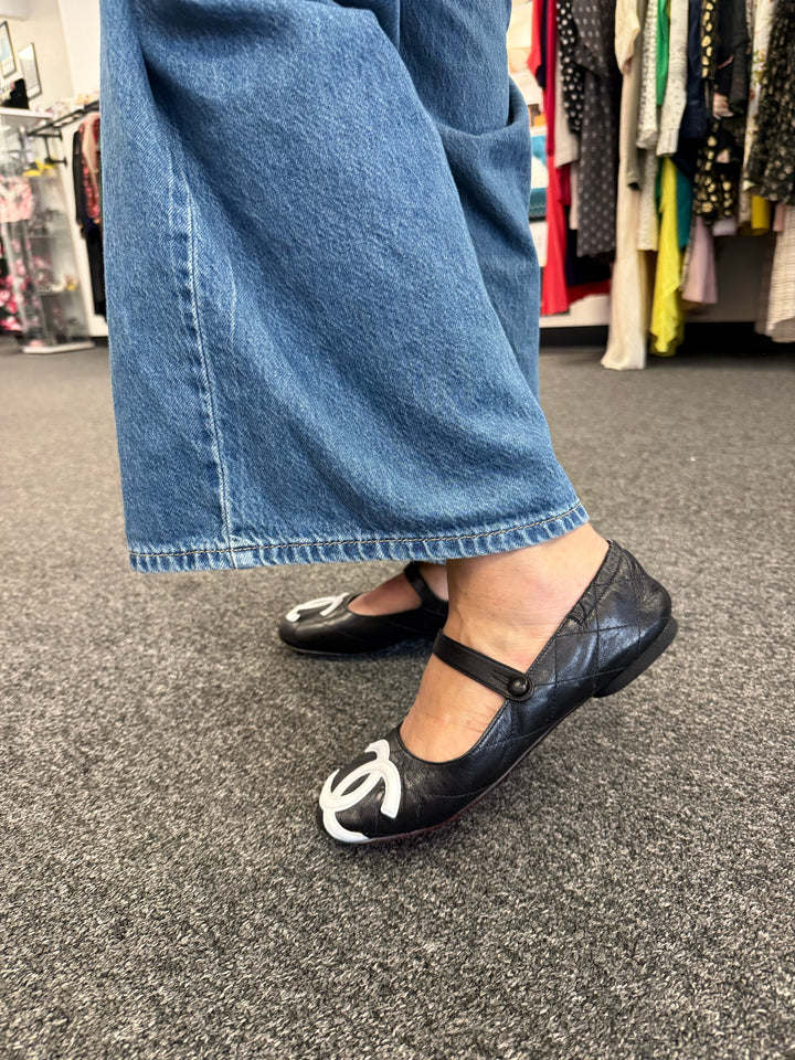 Chanel MaryJane Ballet Shoes w/ Xtra Heels Size 38/7.5