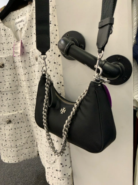 Pre Owned Tory Burch 151 Small Mercer Crescent w 2 straps  Nylon Cross Body.