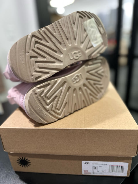 Ugg Sz 3  Euro 35 Pink w/ Mini Blossoms Shoes Boots w/ Box