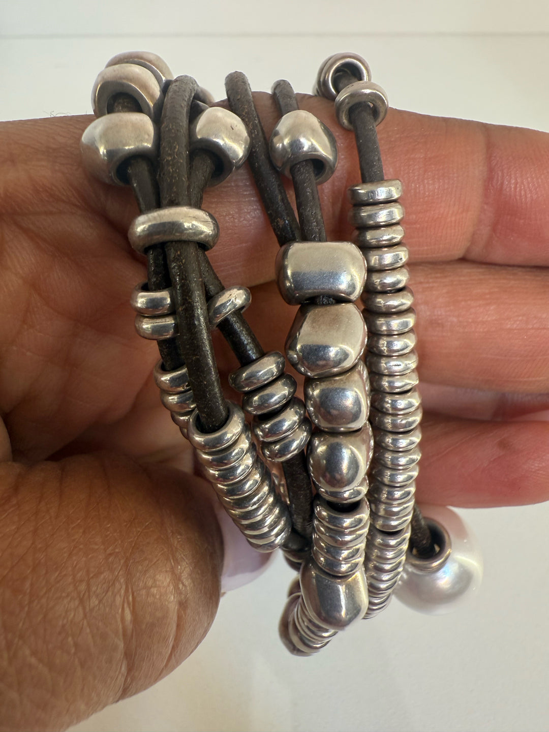 Uno De 50 Multistrand Leather Beads Faux Pearl 7" Bracelet