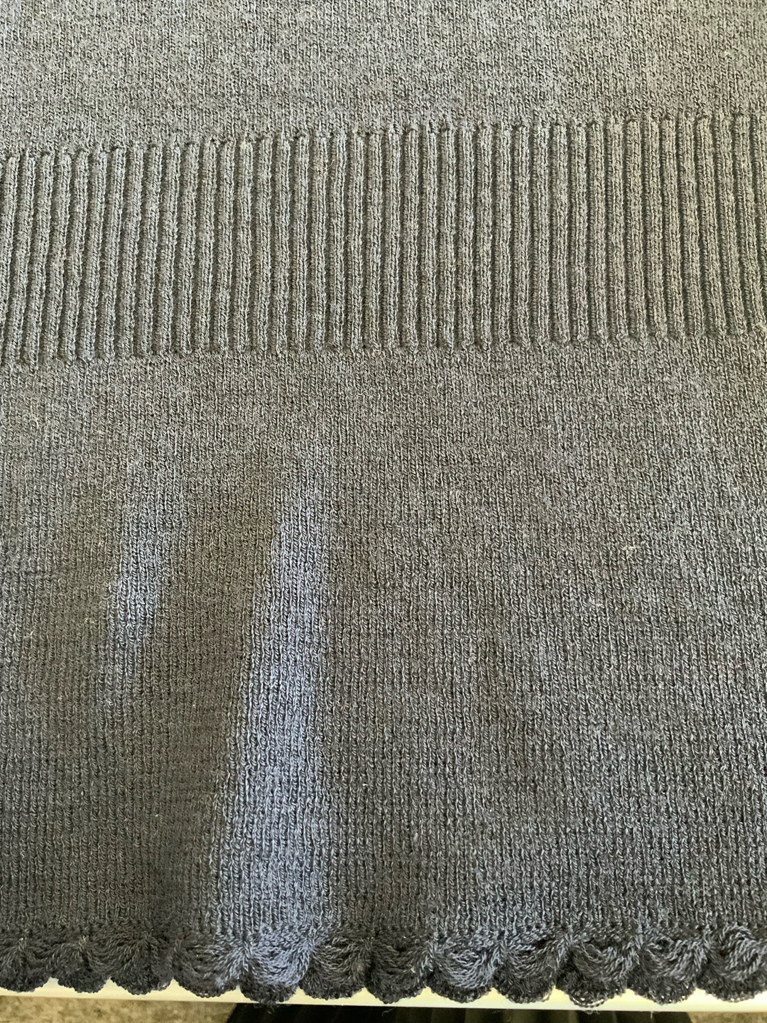 Cardigan 24 Slvless Pullover Vneck w patch Vest Size 36