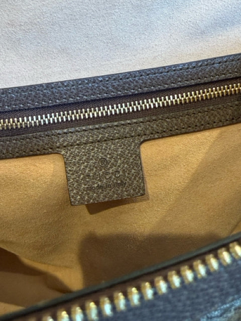 Louis Vuitton Designer On The Go GM Reverse Giant Tote Bag