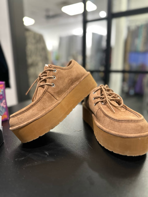 Madden Sz 9 Tan Moccasins Boots Shoes