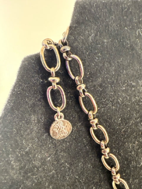Pre Owned Robin Steele Rhodium Chain link w Rhinestone Triangle Pendant Necklace.