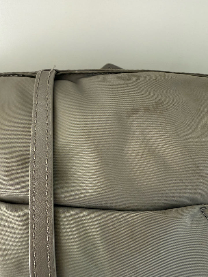 Mz Wallace Grey Tote/Satchel w Cross Body Strap