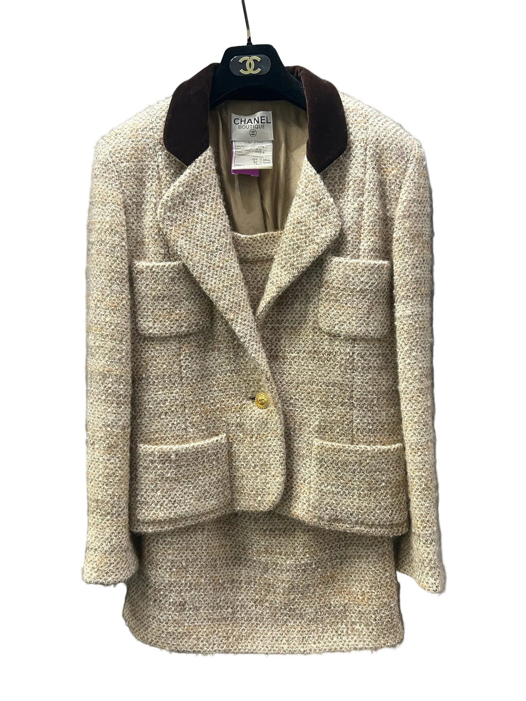 Vintage Chanel Boutique Blazer with Pencil Skirt Size 40/42 - Boucle Tweed, Beige