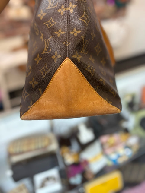 Louis Vuitton Cabas Mezzo Zip Top Monogram Totes Bags