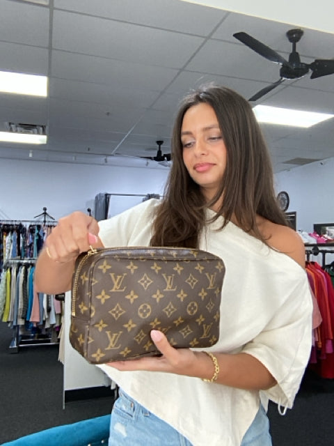 Pre Loved Louis Vuitton Cosmetic Case