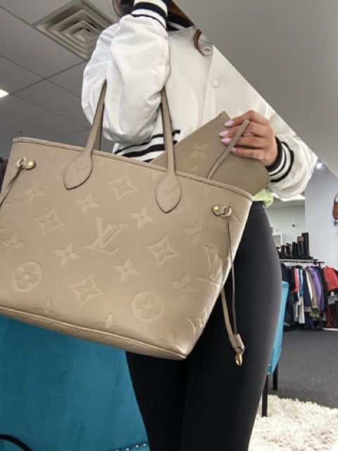 Pre Loved Louis Vuitton Neverfull Empriente MM Designer Bag