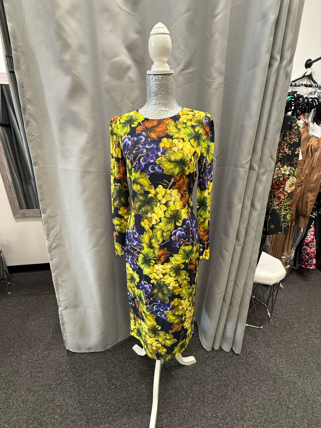 Dolce & Gabana Grap Prinr Dress Size 44