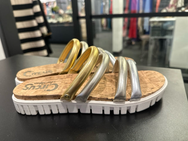 8.5 Circus-Sam Edelman Gold Silver Sandals