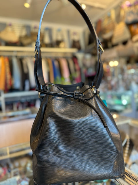 Louis Vuitton Epi Leather Noe GM Bucket Bag