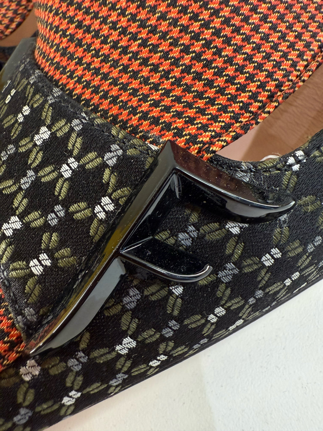 Fendi Slingbox Heels Designer Shoes Sz 41 in Box