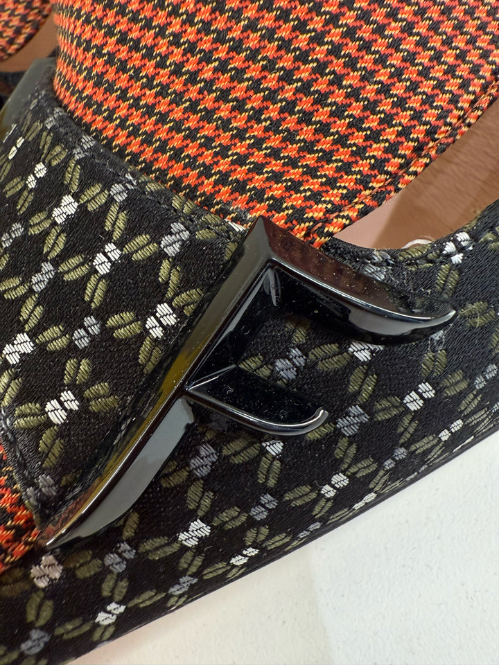 Fendi Slingbox Heels Designer Shoes Sz 41 in Box