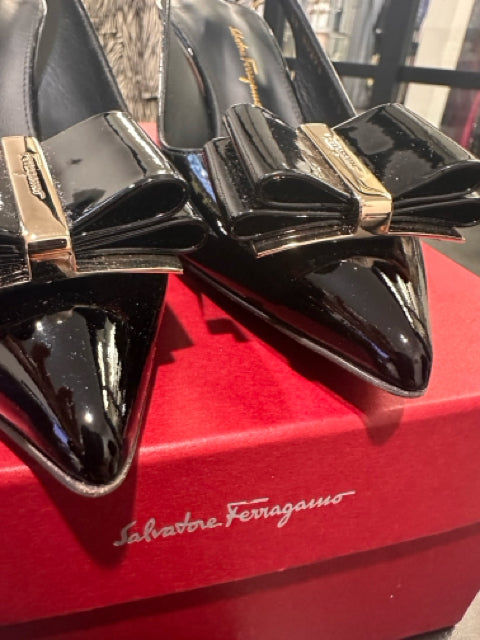 Salvatore Ferragamo Sz 6.5 Black Slingbacks Shoes