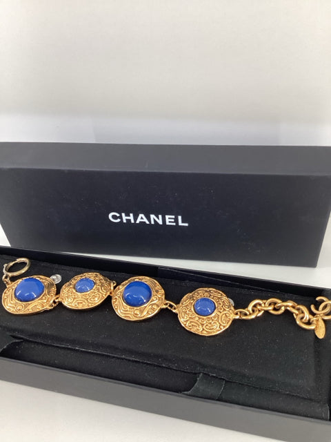 Vintage Chanel Blue & Gold Baroque bracelet 4-blue Gripoix glass cabochons IN BOX Bracelet