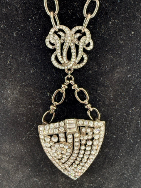 Pre Owned Robin Steele Rhodium Chain link w Rhinestone Triangle Pendant Necklace.