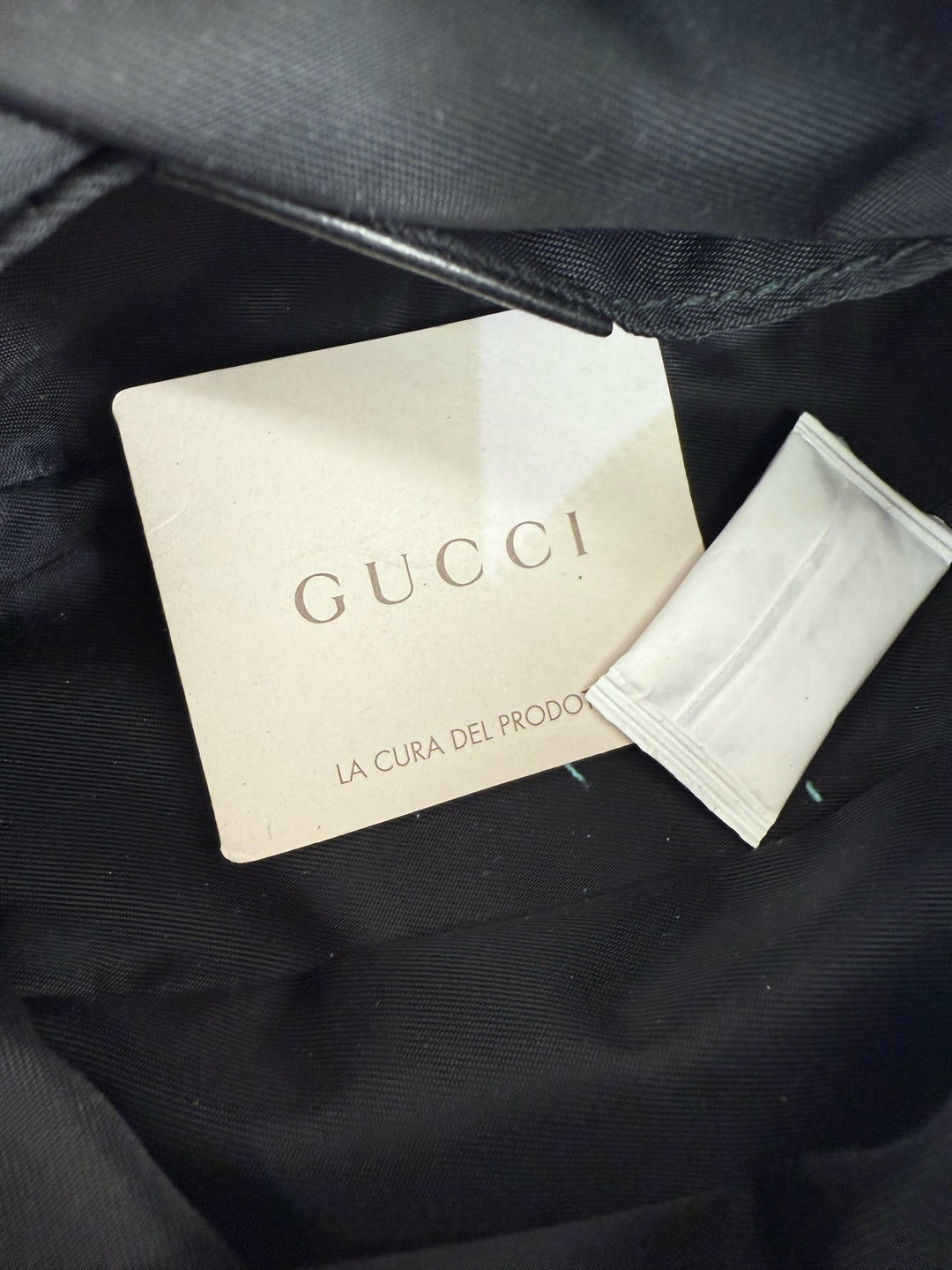 Gucci Bamboo Pull Small Pebbled Leather Pouch Bag