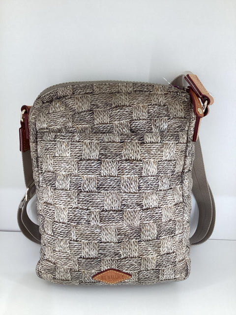 Pre Owned Mz Wallace Beige/Brown Nylon Basket Weave Print Cross Body Bag.
