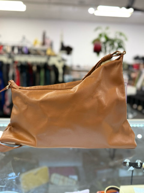 NWT AUPEN Lover Zip w dustbag  Hand Bag