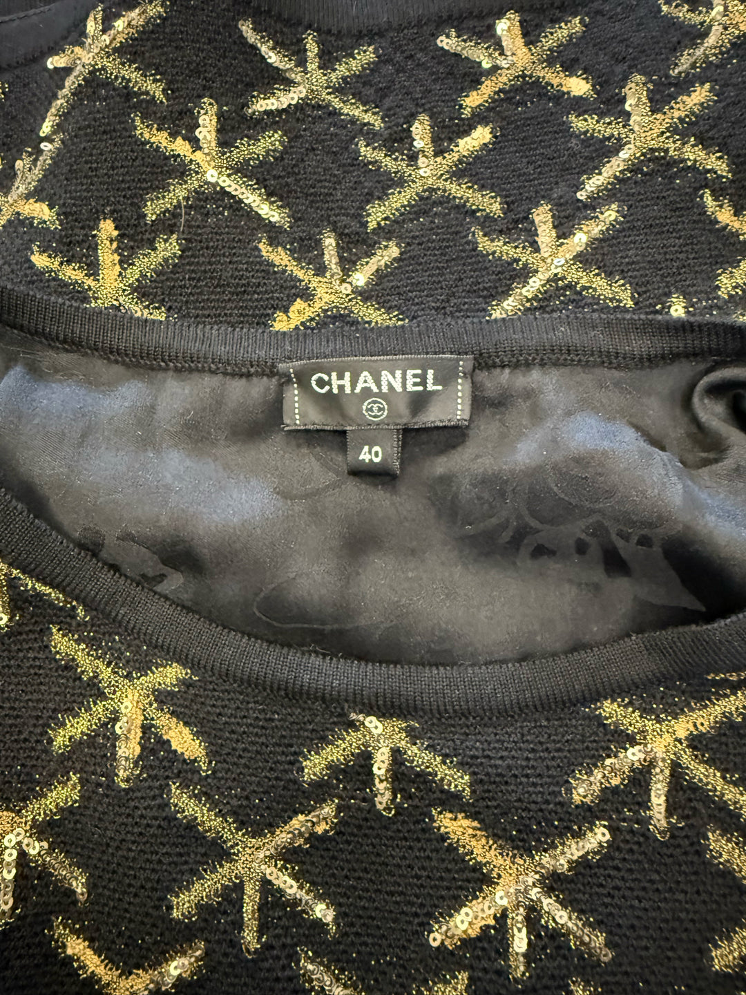 Chanel SS Cap Slv Gold Sequin Print Tpo Size 40