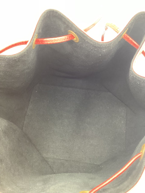 Pre Owned Louis Vuitton Epi Noe Bucket Handbag