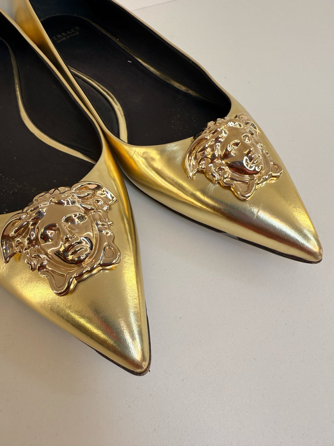 Versace Medusa Head Flats Shoes 38.5