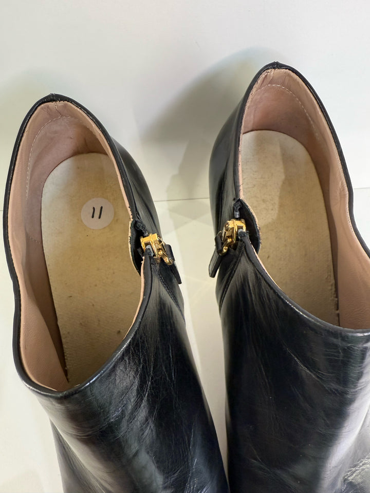 Chloe' Chloe Ankle Cut Boot Side Zipper Gold Heel Size 41 Designer Shoes - Leather, Black - alternate product view 8