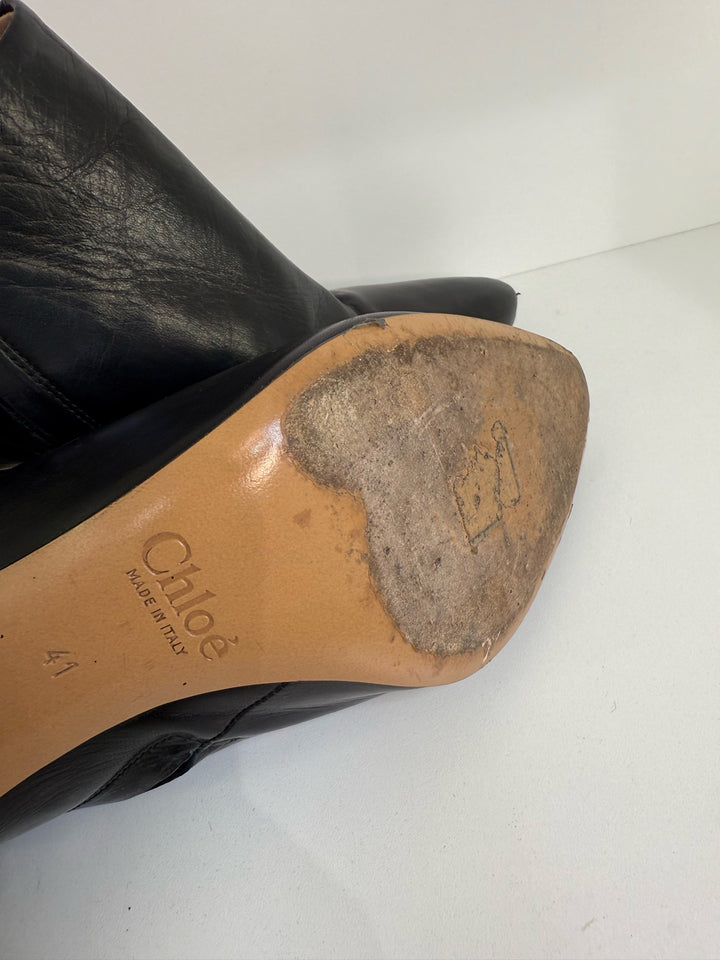 Chloe' Chloe Ankle Cut Boot Side Zipper Gold Heel Size 41 Designer Shoes - Leather, Black - alternate product view 5
