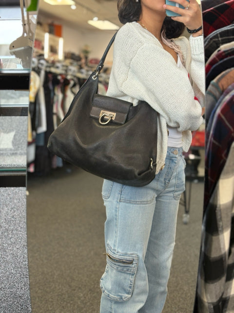 Salvatore Ferragamo Leather Shoulder Bag