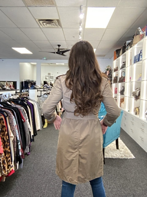 Burberry Sz 2 Tan Trench Raincoat Jacket