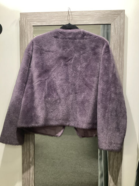 Chic Lavender Faux Fur Coat Jacket. Size M/L