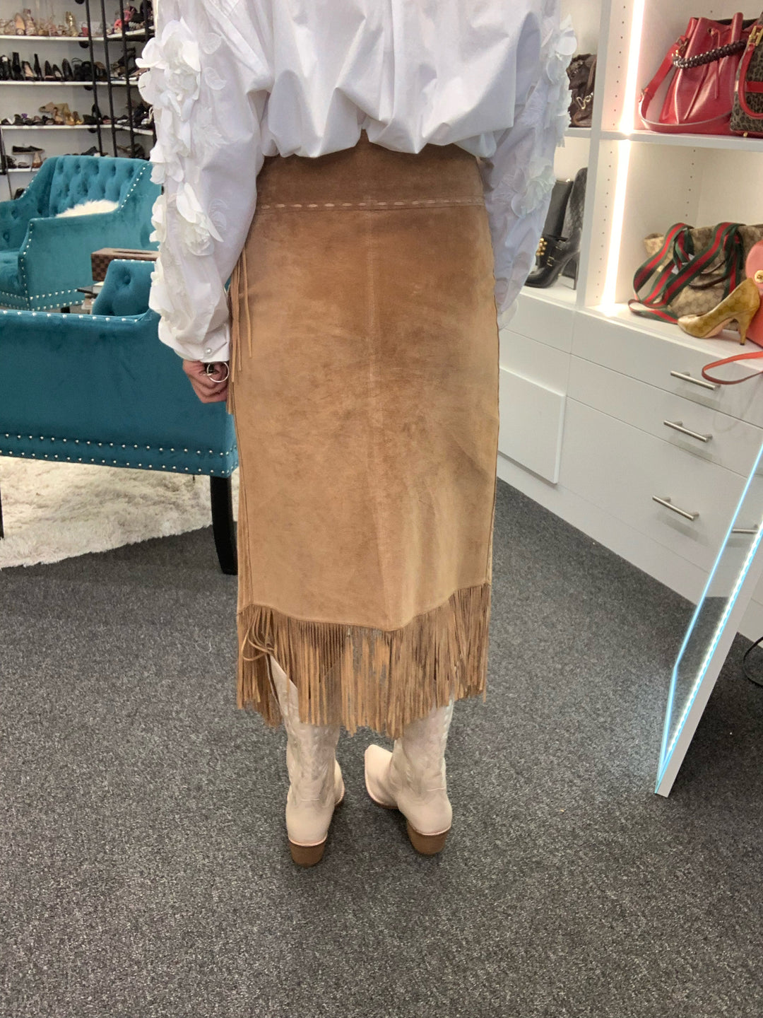 NWOT Bebe Suede Wrap Fringe Skirt Sz 4