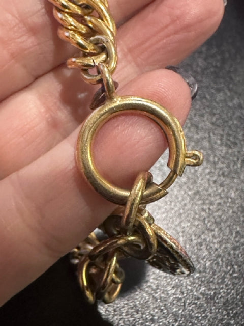 Vintage Chanel Gold plated curb link/coin pendant IN BOX Bracelet