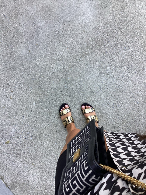 Versace Sz 37  Black/Gold Sandal