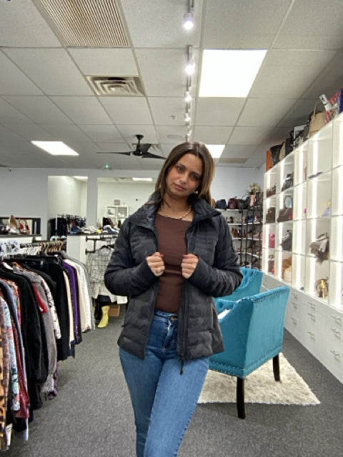 Canada Sz M Black Camo Goose Jacket