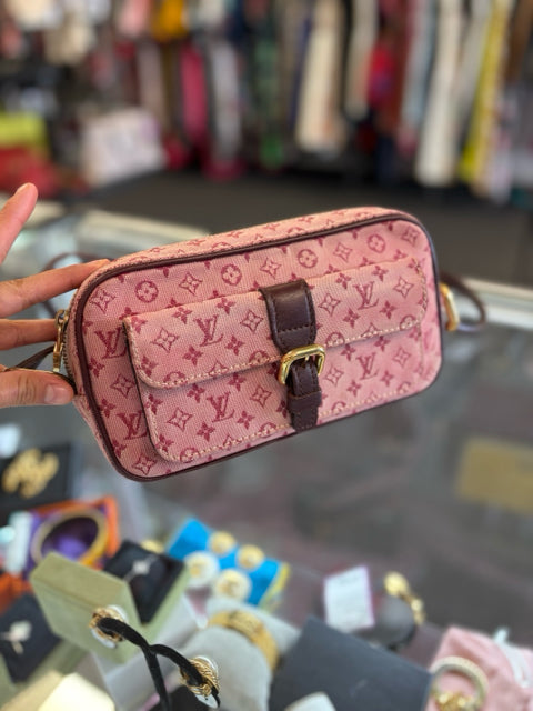 Louis Vuitton Pink Canvas Monogram Crossbody Bags