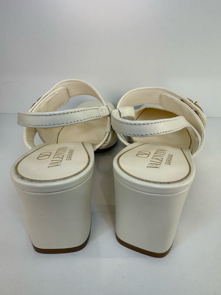 Valentino Garavani Mary Janes Designer Shoes Sz 10.5