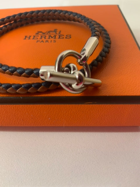 Pre Owned Hermes' Glenan Double Tour Designer Bracelet Full Set