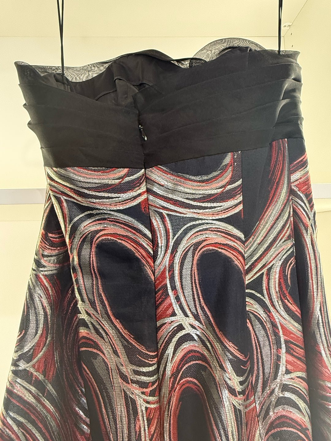 NWT Carolina Herrera Strapless Gown