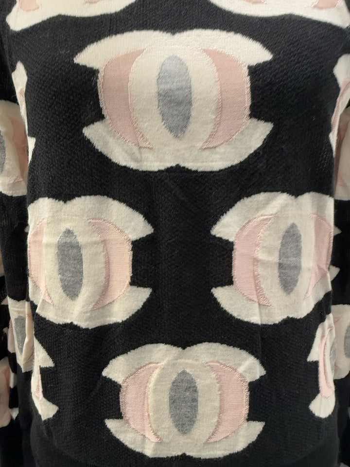 Chanel L/S Silk/Cashmere Blend Crew Neck CC Logo Sweater Sz 38