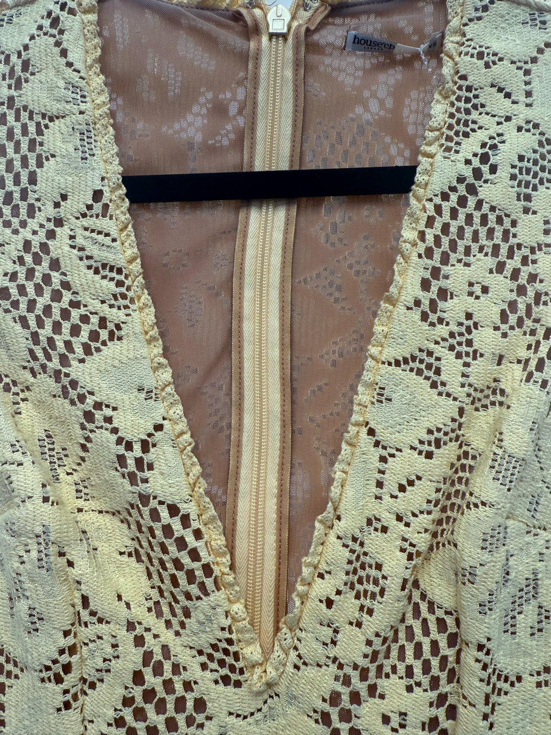 House CB Stetch Lace Dress