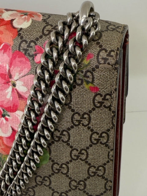 Pre Owned Gucci Dionysis Bloom Silver Hardware Designer Bag