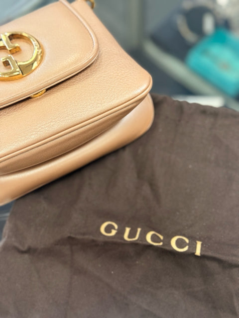 Pre Owned Gucci Pebbled Metallic Gold Designer Bag W/ Dustbag